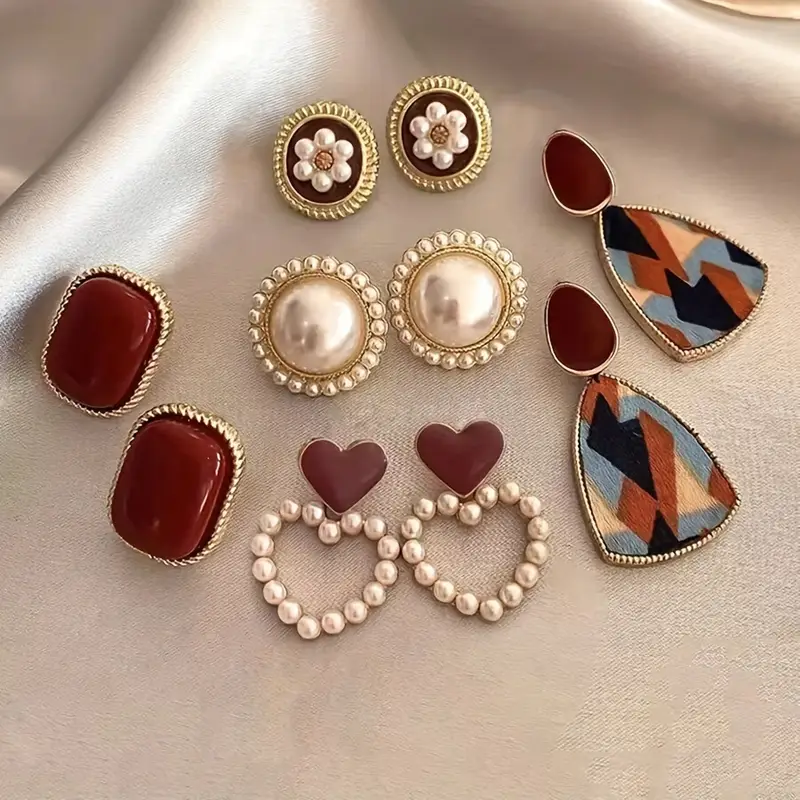 Vintage Elegant Alloy Ear Studs
