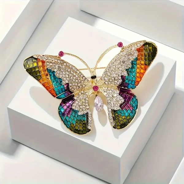 Elegant Butterfly Brooch with Sparkling Rhinestones