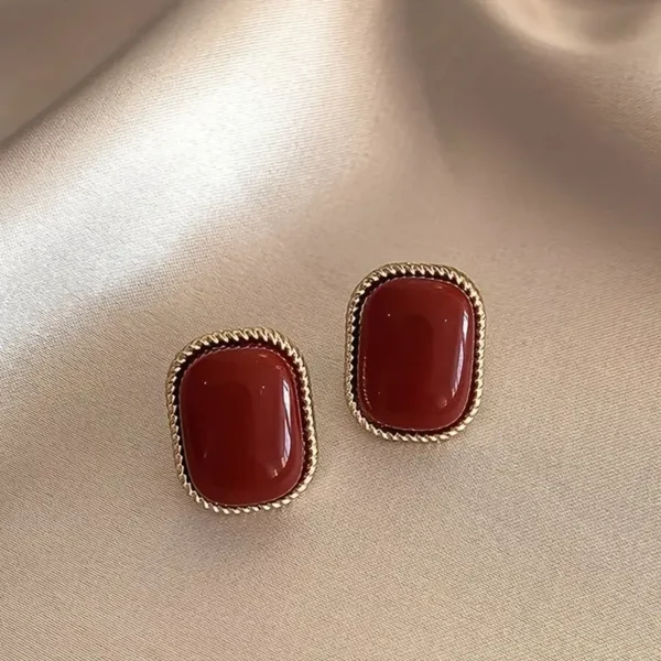 Vintage Elegant Alloy Ear Studs - Image 7