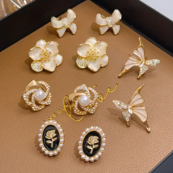 Light Luxury Earrings - Image 8