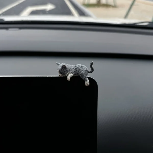 1/4pcs Set of Adorable Cartoon Cat Car Dashboard Decorations - Image 2